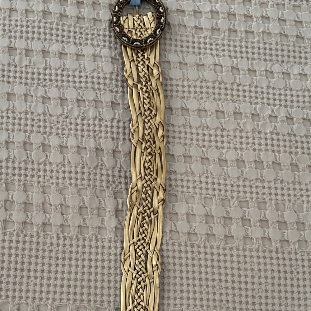 NWT Nine West Gold Tone Metallic Woven Belt with Decorative Buckle Size L/XL - Picture 10 of 16